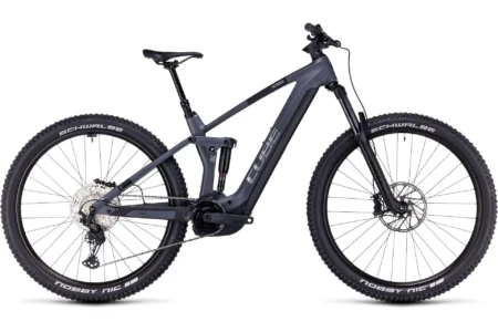 Cube Stereo Hybrid 140 HPC Race 750 - 750 Wh - 27,5 Zoll - Fully